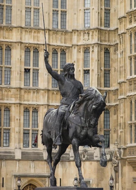 A statue of Richard I at the Houses of Parliament