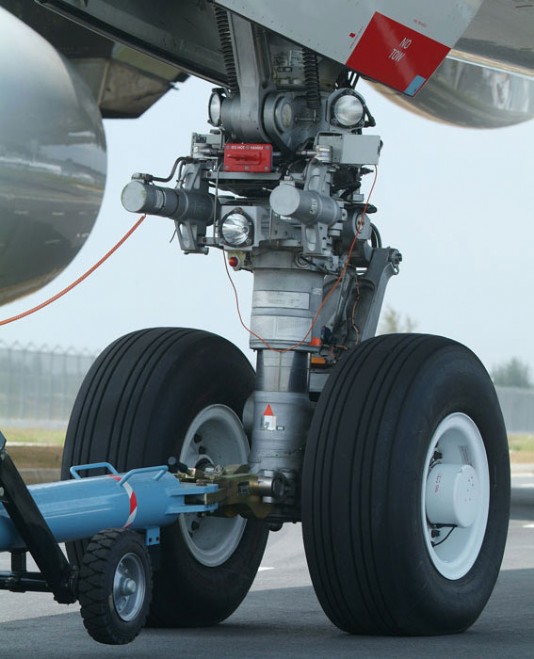 Nose wheel (front landing gear) of an airliner