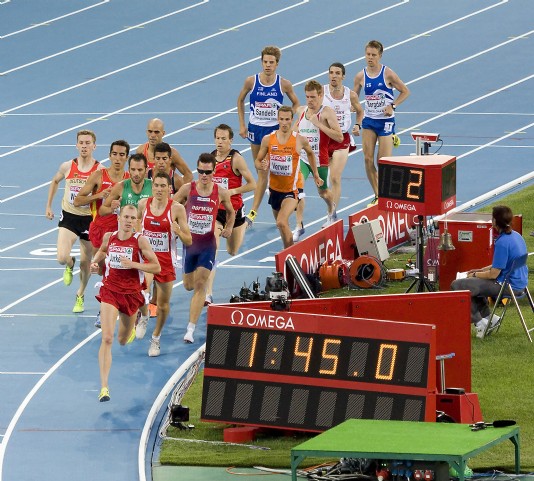 A 1500-metre race