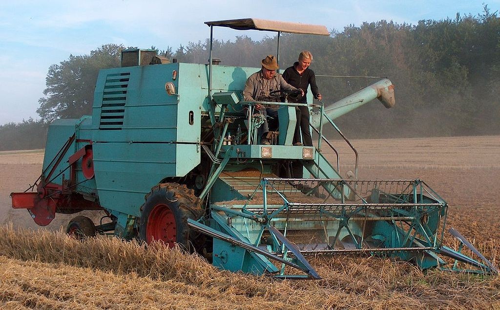 Combine harvester