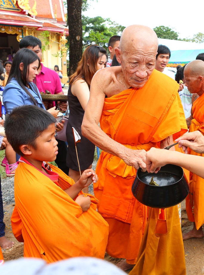 Buddhist monks