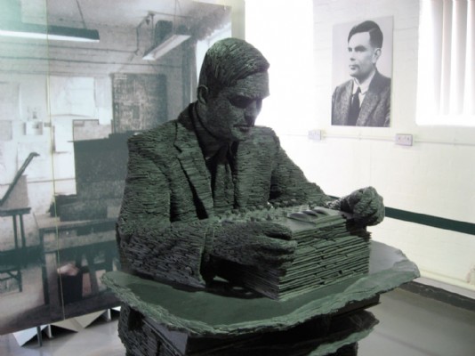 Sculpture of Alan Turing