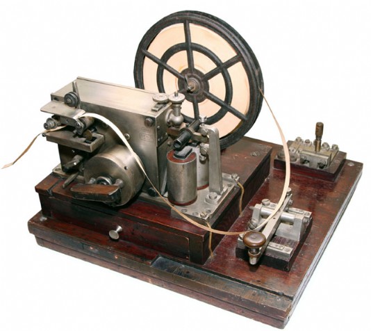 Morse telegraph machine