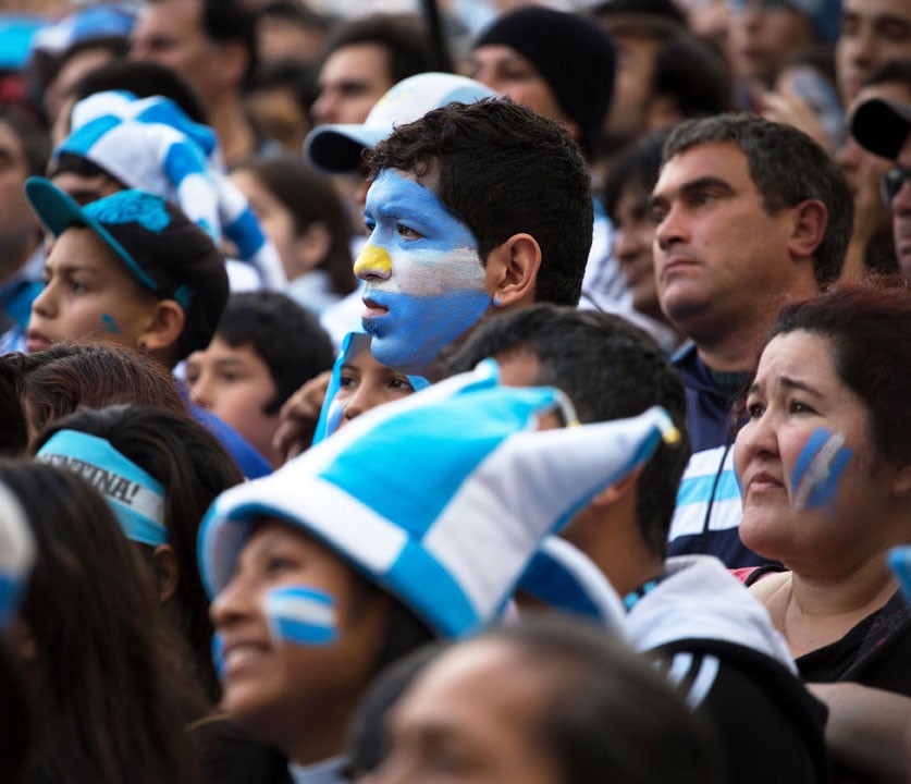 Football fans on the streets of Buenos Aires