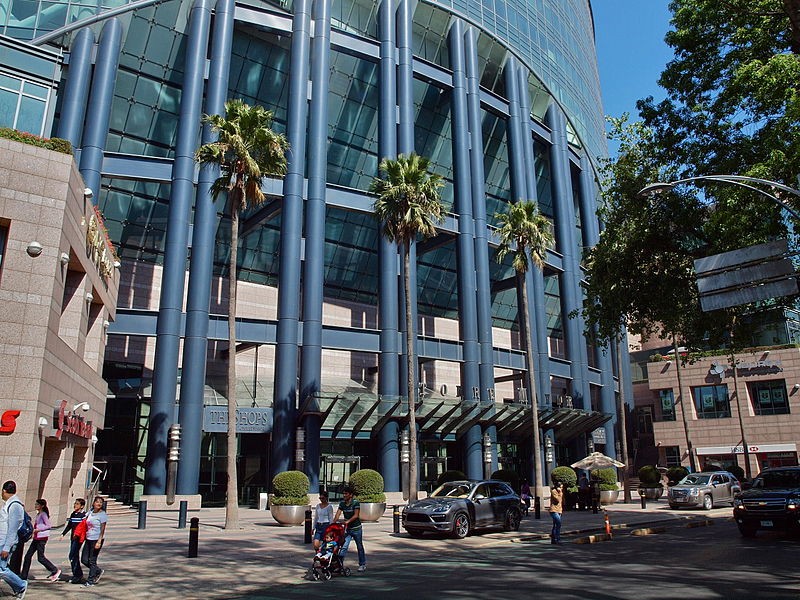 Torre Mayor, quake-resistant building in Mexico City