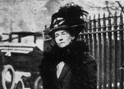 Emily in 1913