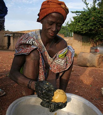 Making soap from date seed oil in Ghana