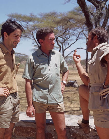 Hugo van Lawick (centre) in 1969