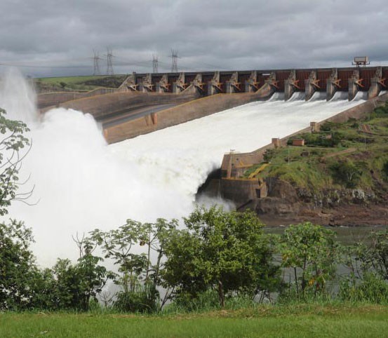 The Itaipú Dam