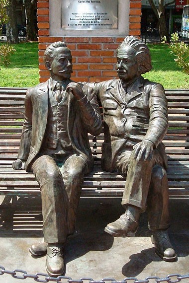 Ferreira-Einstein monument