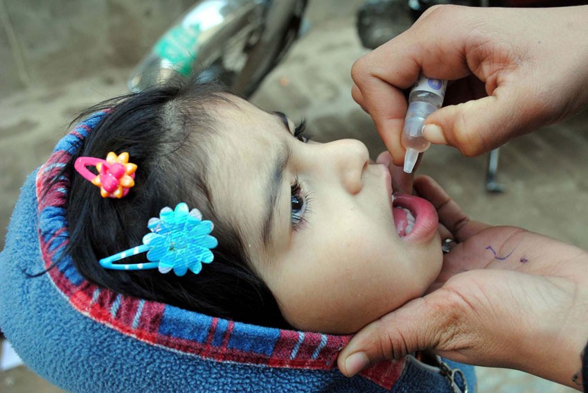 Polio vaccination in Pakistan