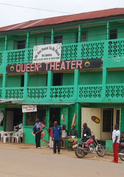 Queen's Theater, Ganta