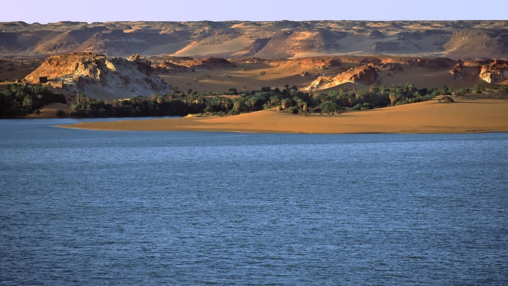 Lake Yoa, northern Chad
