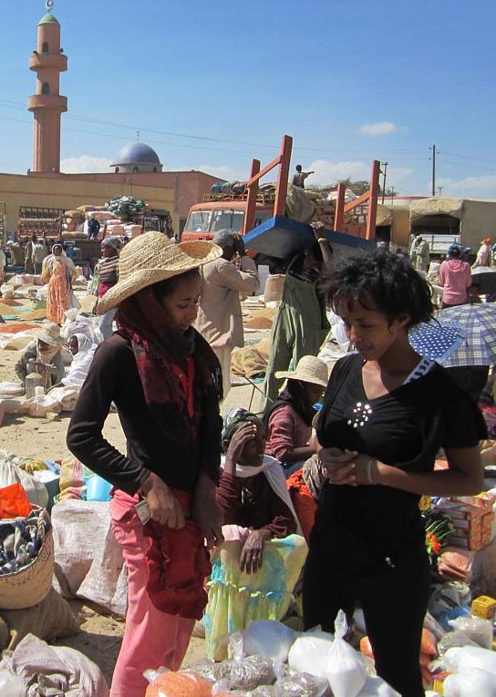 Market in Dekemhare