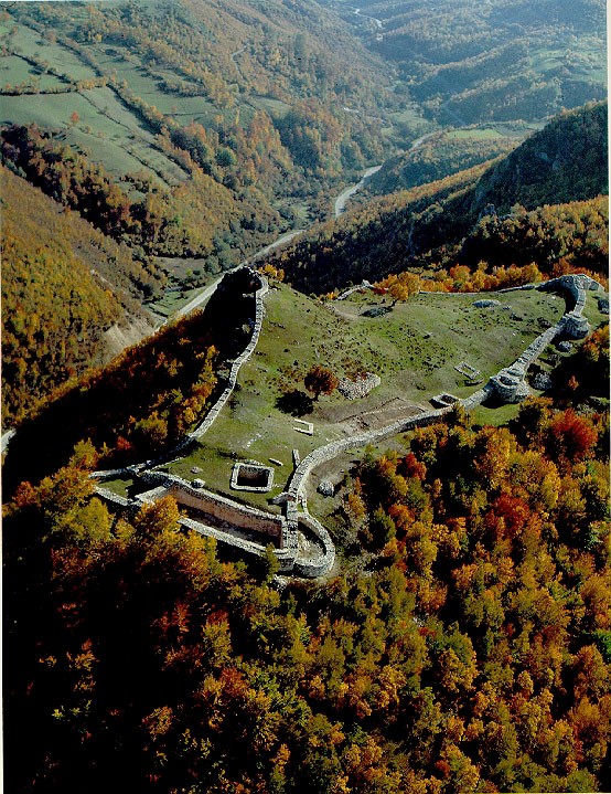 The ruins of Ras