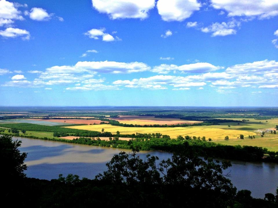 The Arkansas River near the Petit Jean State Park