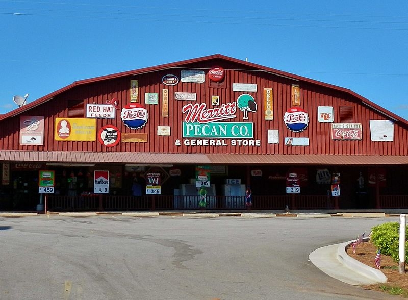 Merritt Pecan Co. and General Store in Weston