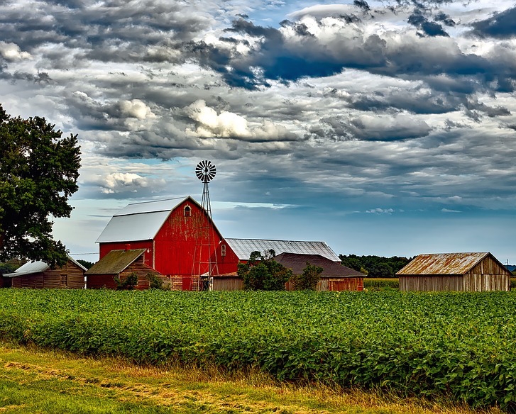 Wisconsin farm buildings
