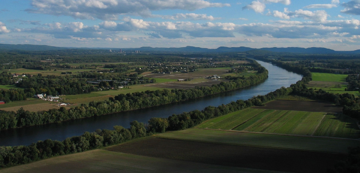 The Connecticut River and Pioneer Valley