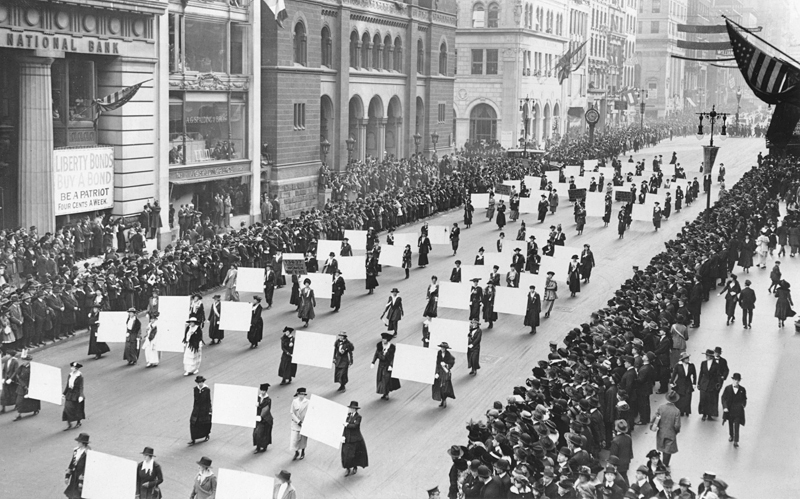 Women's suffragists parade in New York City
