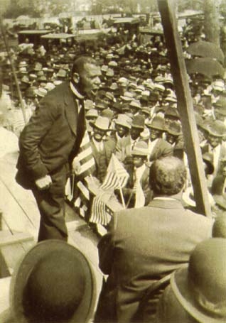 Booker T. Washington speaking in New Orleans, 1915
