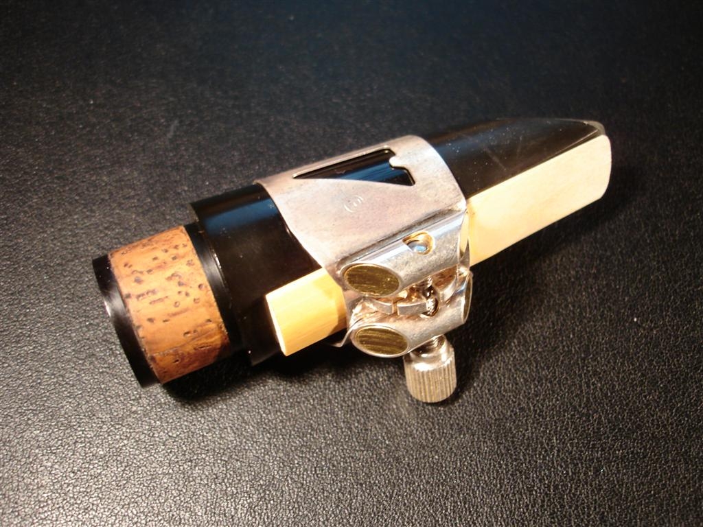 Clarinet reed, mouthpiece and ligature