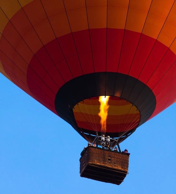 Hot-air balloon