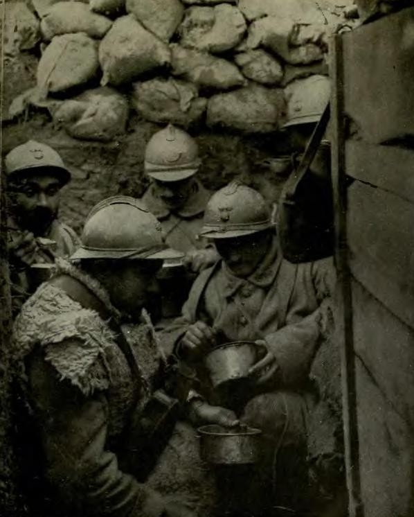 French soldiers in a trench on the Western Front, 1917