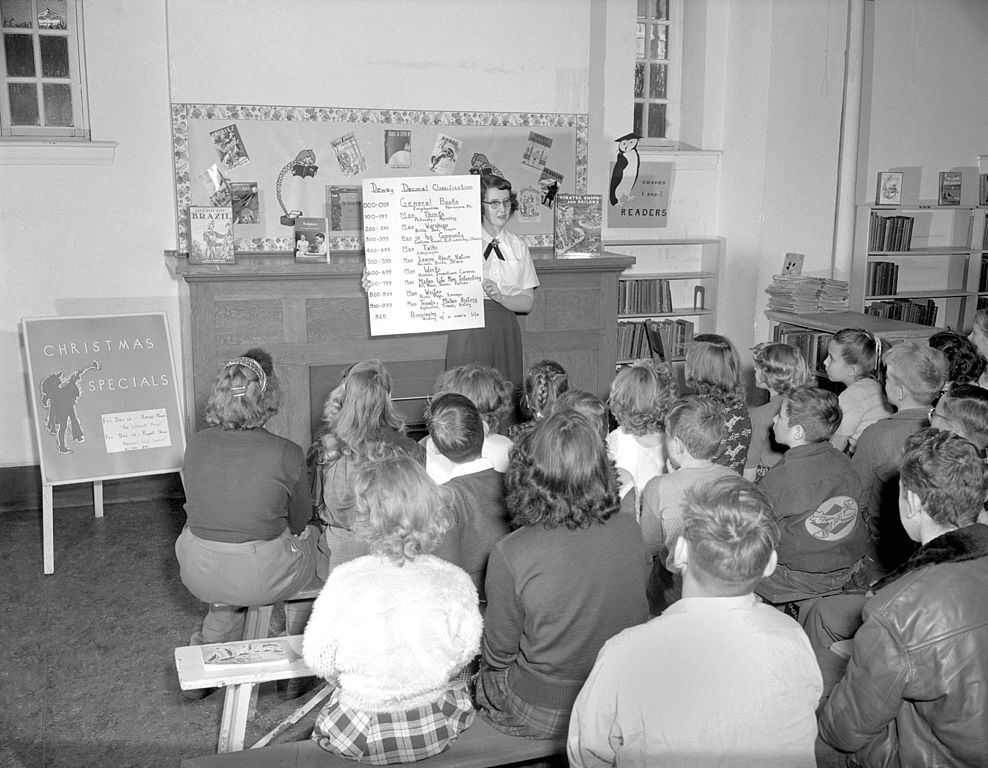 Students being taught the Dewey system