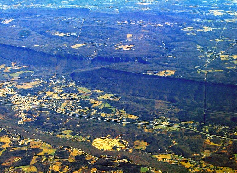 Aerial view of the escarpment face of a cuesta