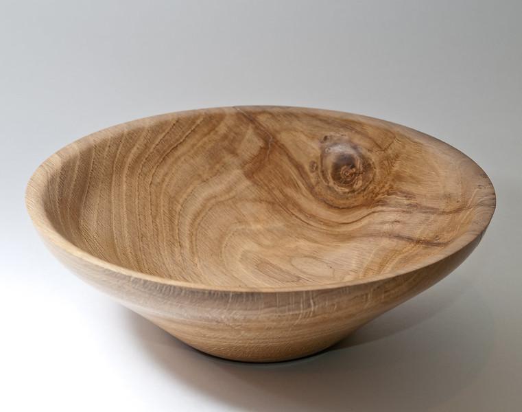 A bowl made by woodturning