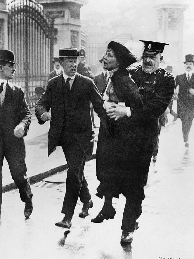 Emmeline Pankhurst is arrested outside Buckingham Palace