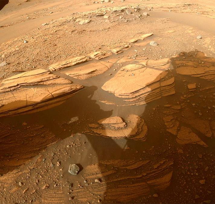 Outcrop of sedimentary rock, Jezero Crater delta