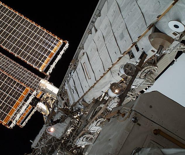 Panels clad in Kevlar for shielding from space debris