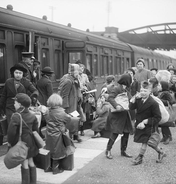A group of evacuees from Bristol arrive in Devon, 1940