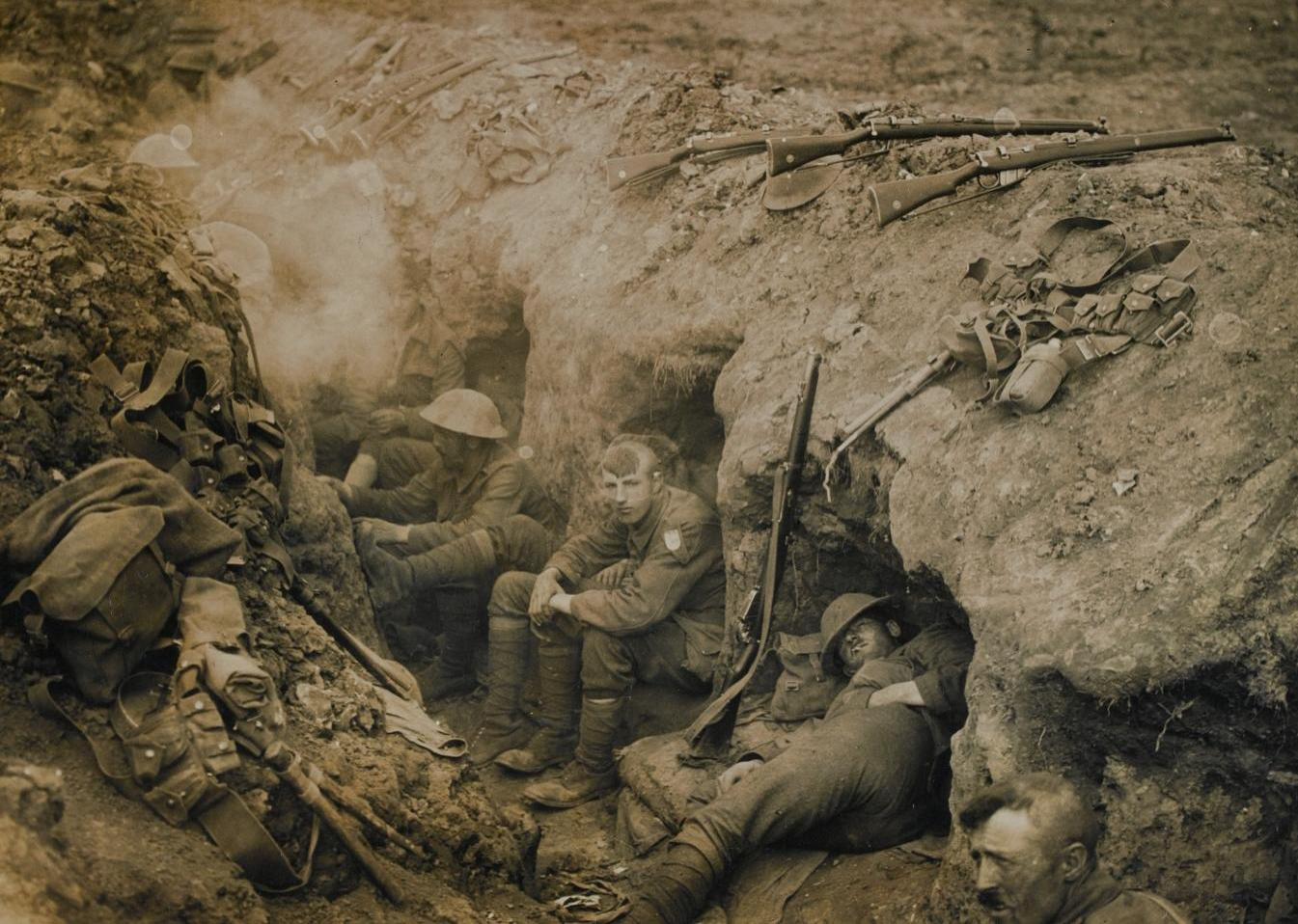 Welsh Guards in a trench on the Somme, Sept 1916