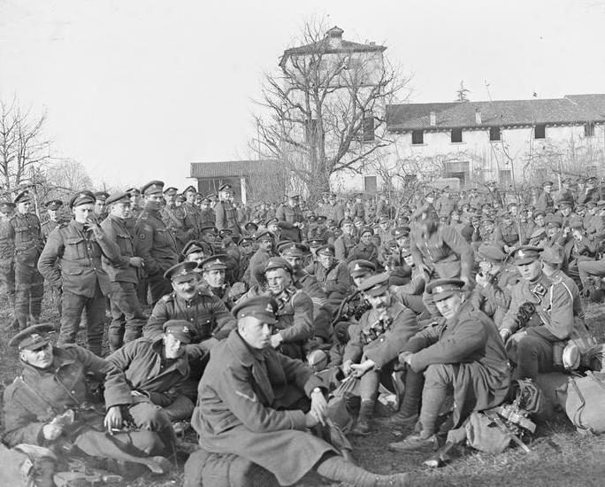 British troops waiting to be demobilized, December 1918