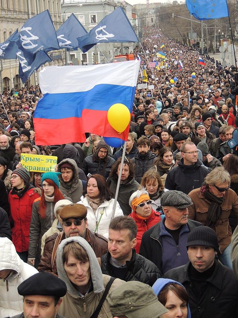 Protesting against Russia's annexation of Crimea