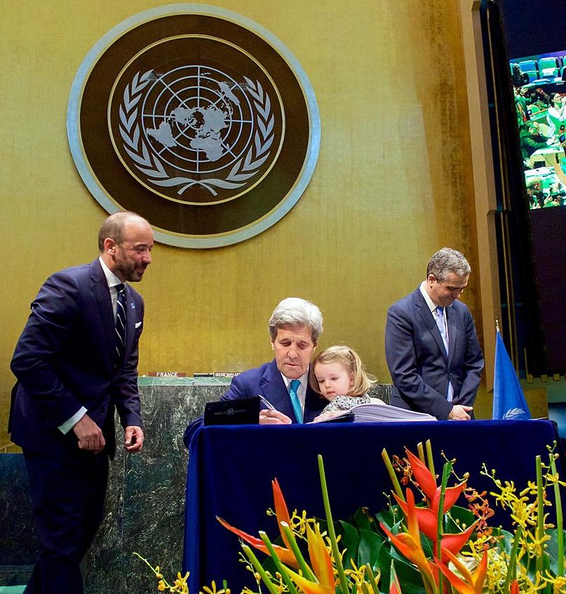 US Secretary of State John Kerry signs the Paris Agreement