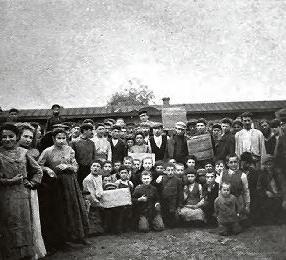 Jewish workers at a factory in the Pale of Settlement, 1903