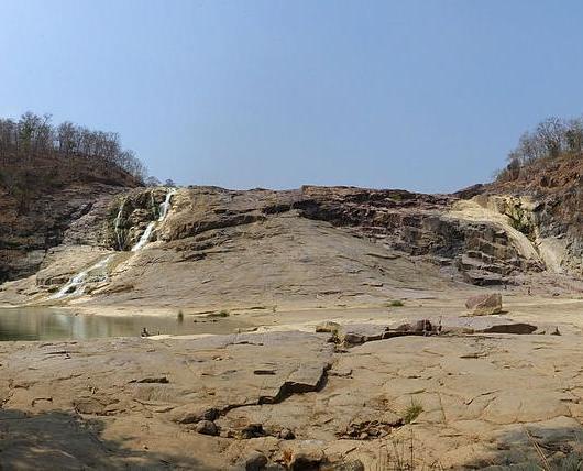 Kuntala Waterfall during a drought
