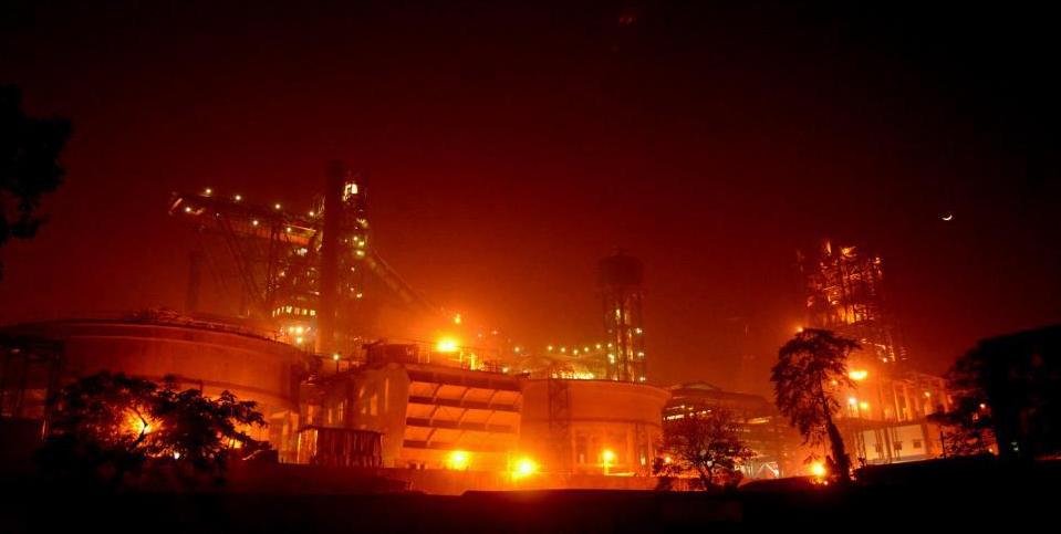 Tata Steel plant in Jamshedpur, photographed at night