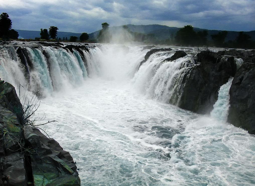 Hogenakkal Falls on the River Kaveri