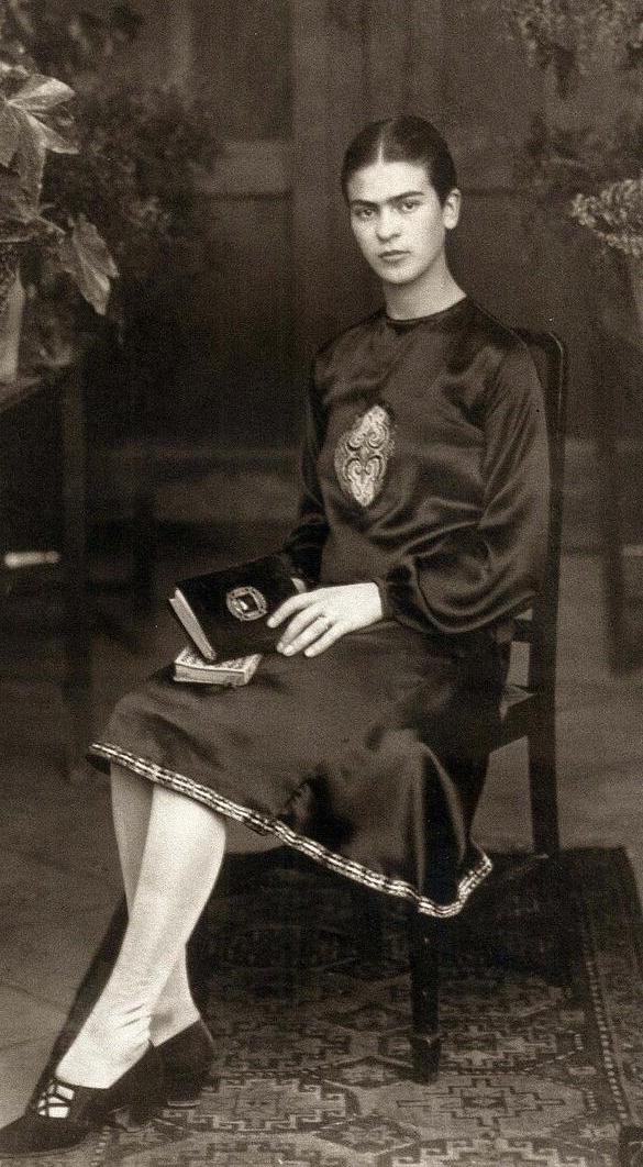 Frida Kahlo at the age of 18, photographed in 1926