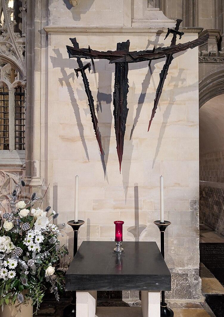 Sculpture and altar marking the spot of Becket's murder