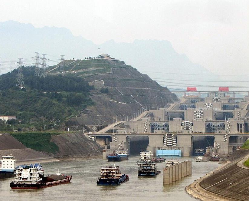 Entrance to the ship locks of the Three Gorges Dam