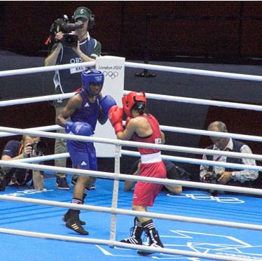 The British boxer Nicola Adams (in blue)