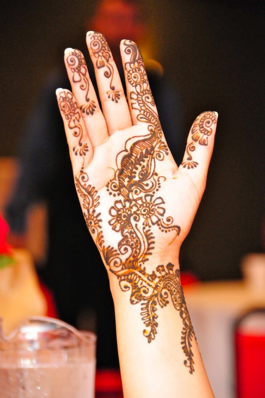 Mehndi (henna) design for Eid al-Fitir