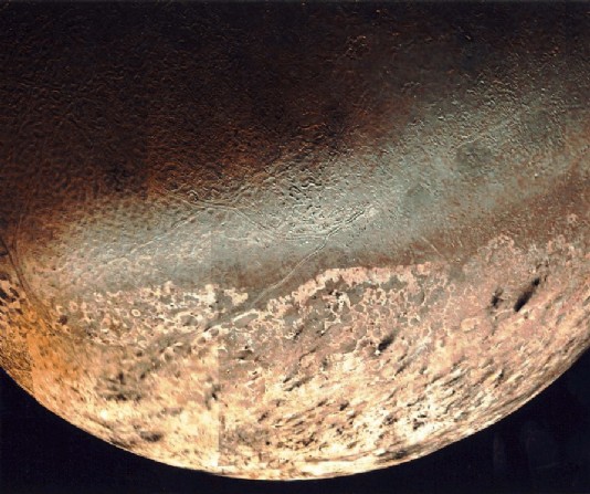 Voyager 2's image of Neptune's moon Triton